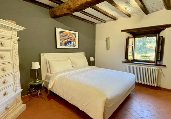 Tn Downstairs Bedroom In The Back House