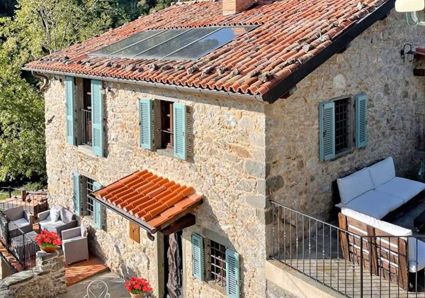 Tn 806Dcd9e 1F44 4261 B41d 92A406cb6314