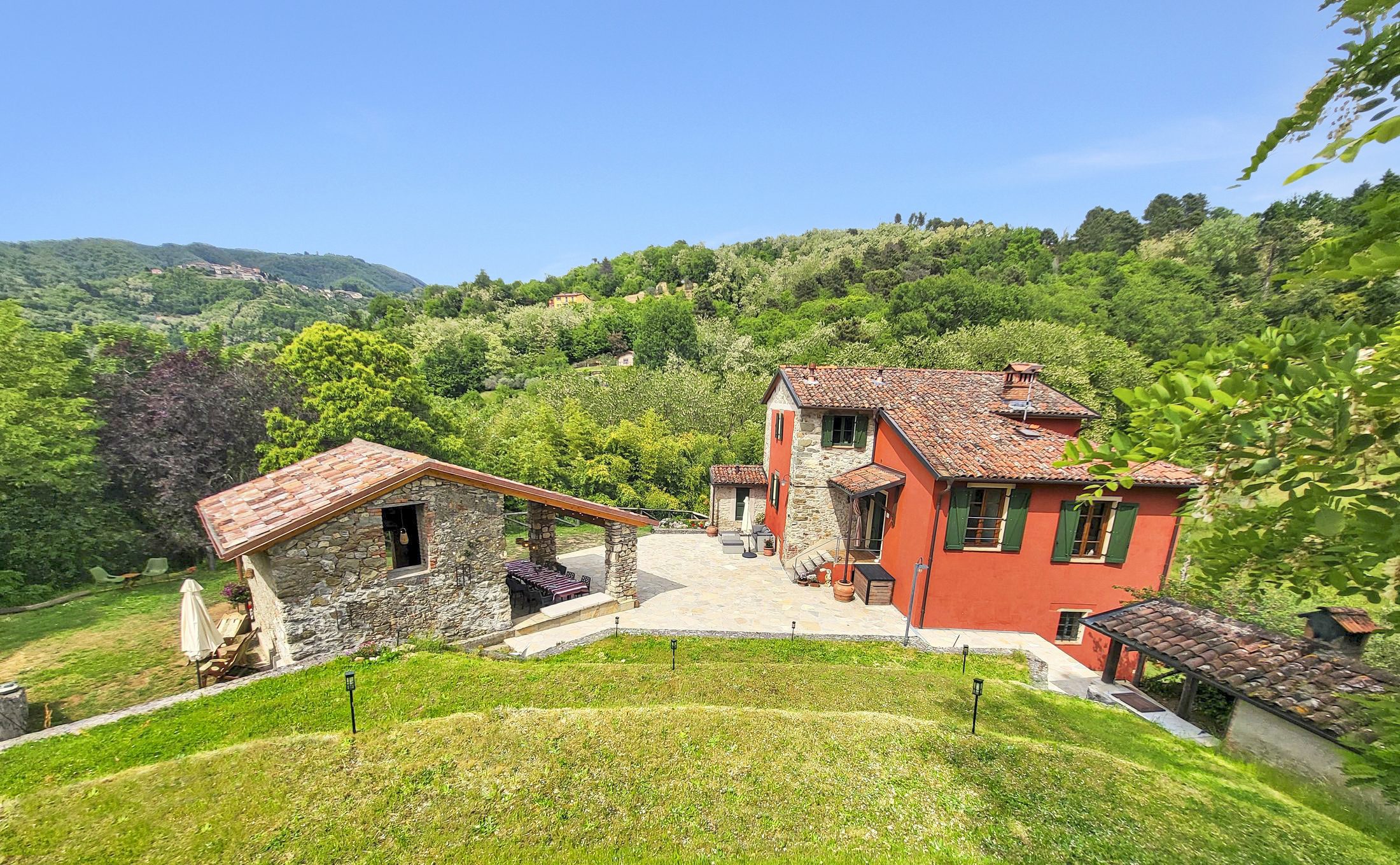 Barga, Collina