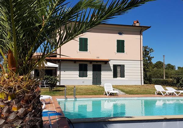 Tn Villa Le Sughere Esterno1