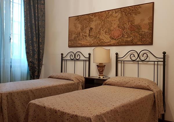 Tn Garden Camera Doppia