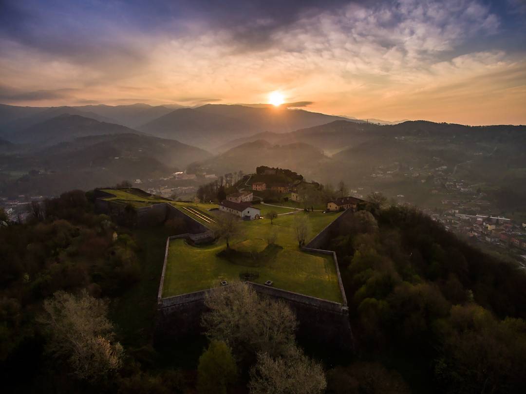 Castelnuovo Mont Alfonso.jpg